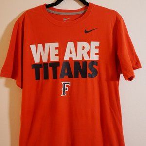 NIKE CSUF "WE ARE TITANS" OFFICIALLY LICENSED LARGE ORANGE COTTON T SHIRT